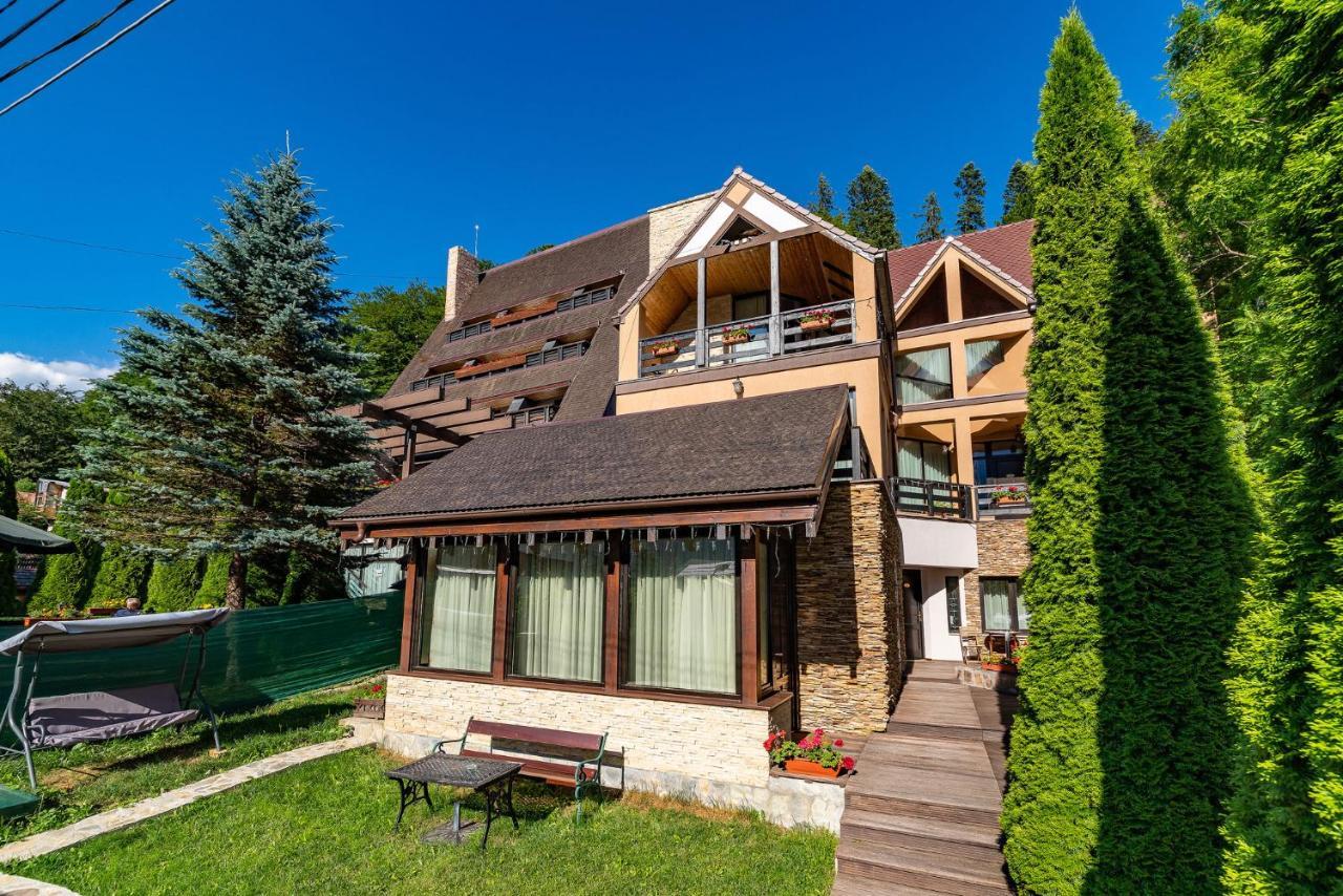 Casa Freya Hotel Buşteni Екстериор снимка