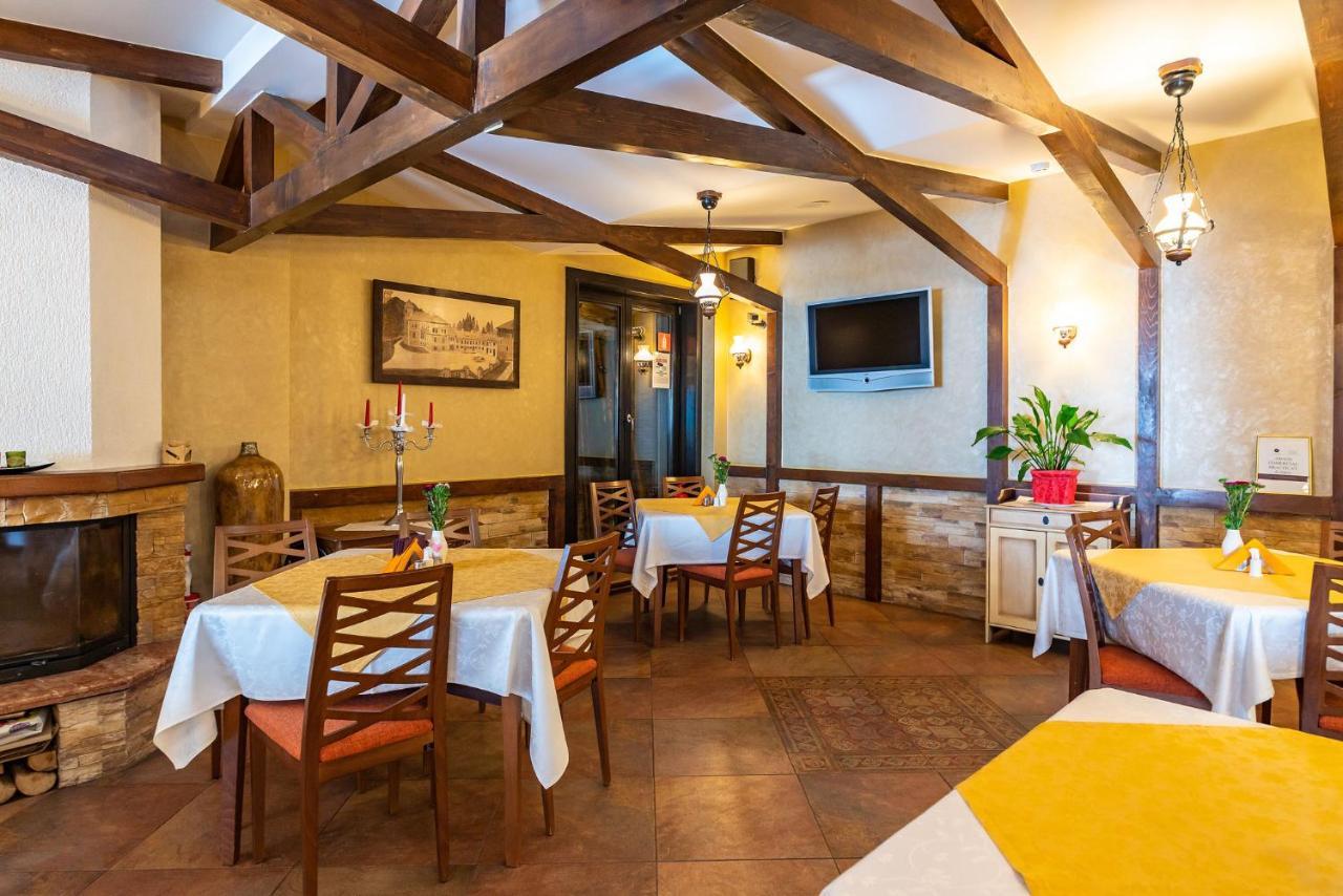 Casa Freya Hotel Buşteni Екстериор снимка
