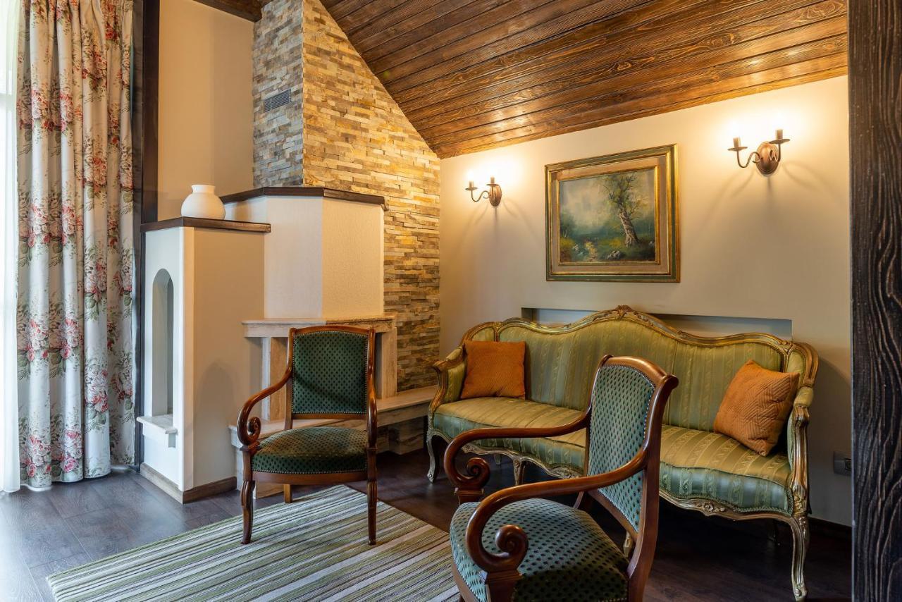Casa Freya Hotel Buşteni Екстериор снимка