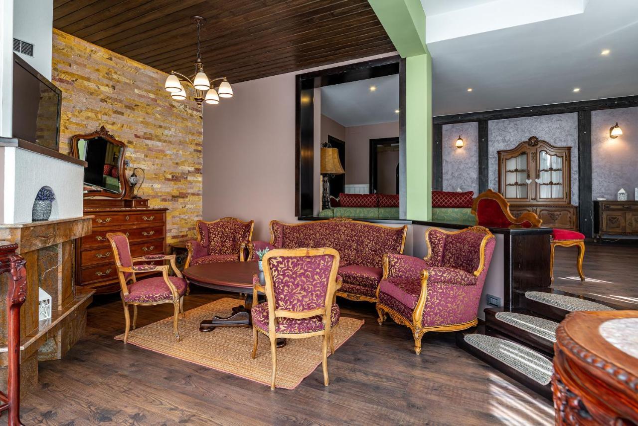 Casa Freya Hotel Buşteni Екстериор снимка